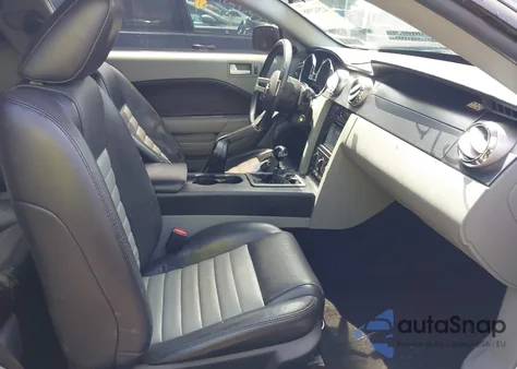 2007 Ford Mustang Gt Deluxe/Gt Premium из США, поврежденный, VIN 1ZVFT82H475325795